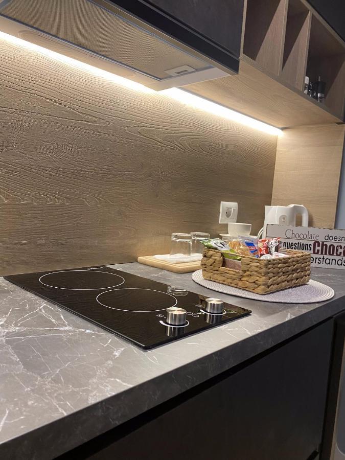Living Studio Apartments Тирана Екстер'єр фото