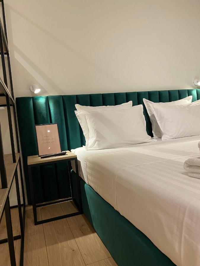 Living Studio Apartments Тирана Екстер'єр фото