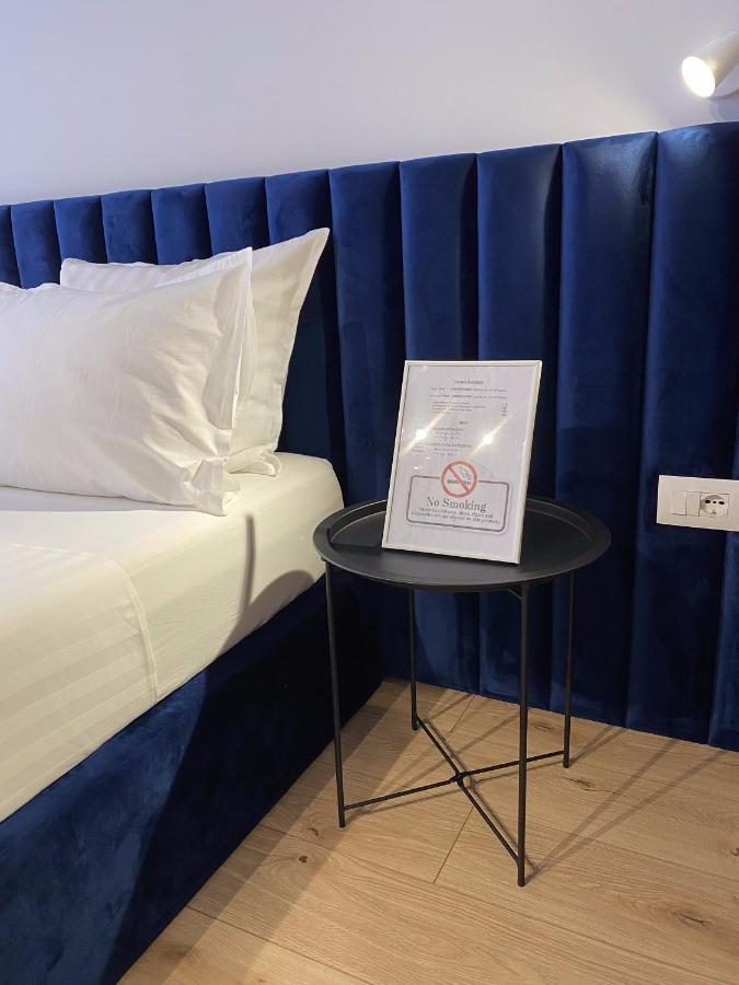Living Studio Apartments Тирана Екстер'єр фото