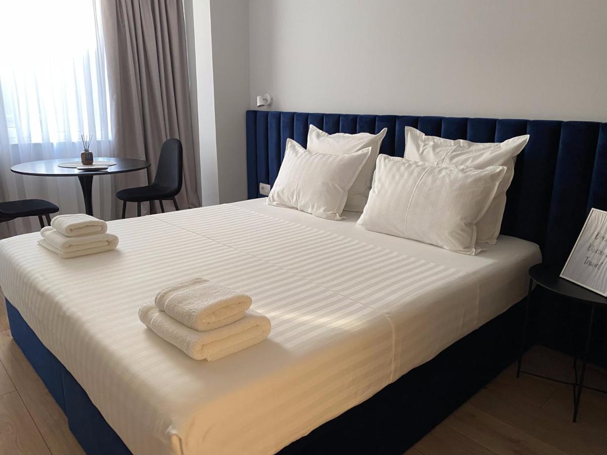 Living Studio Apartments Тирана Екстер'єр фото